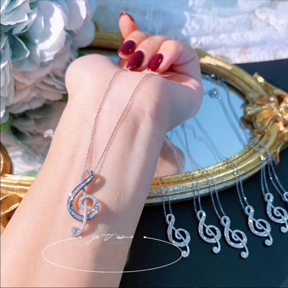 New Women’s Musical Note Design Diamond Necklace - Picture 2 of 6